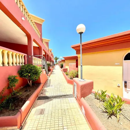 Apartamento, Pool, Proxima A Restaurantes, Playa Em Tenerife Sur Apartman